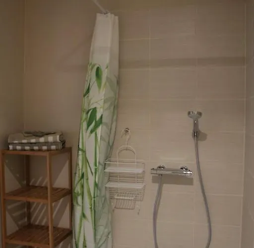 Oda ve Kahvaltı D'hotes Escale A