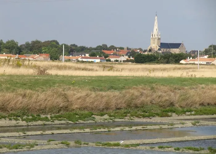 Oda ve Kahvaltı D'hotes Escale A 3*